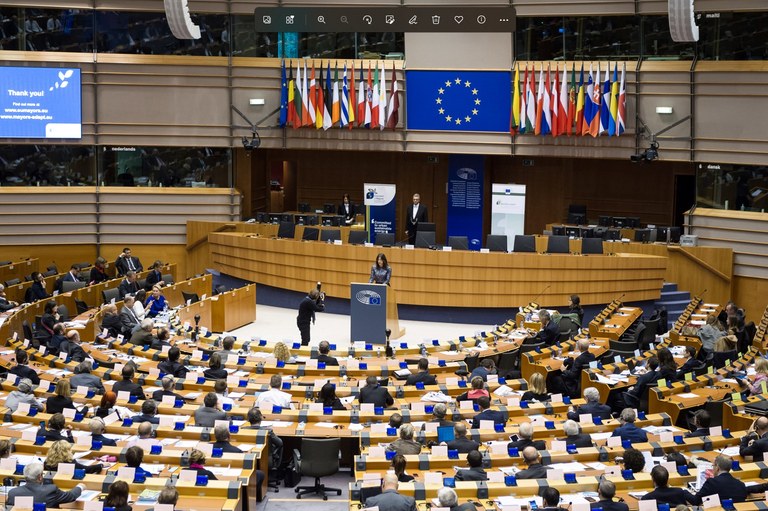 EU Parliament hall